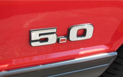 79-93-Mustang-5.0badge