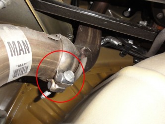 Magnaflow_install_bolt