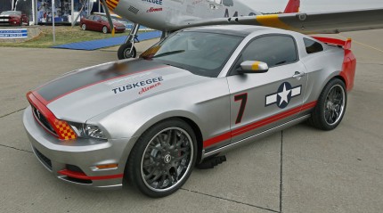 Red_Tails_Mustang_00051