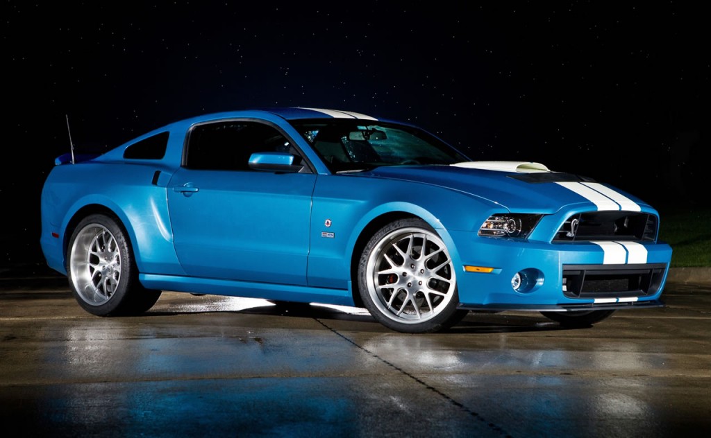 2013_Shelby_GT500_Cobra-Tribute_b