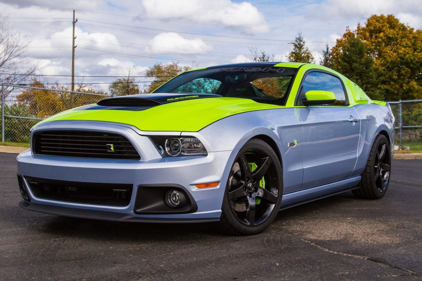 Roush Performance debuts 700 horsepower Stage 3 Mustang at SEMA ...