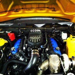 Notice the massive 76mm single turbo setup in the right hand corner of the engine bay.