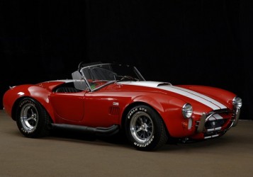 1966ShelbyCobraRoadster_427_Red_WhiteStripes