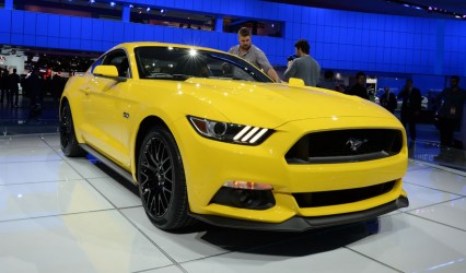 TripleYellow2015Mustang_NAIAS_50_main