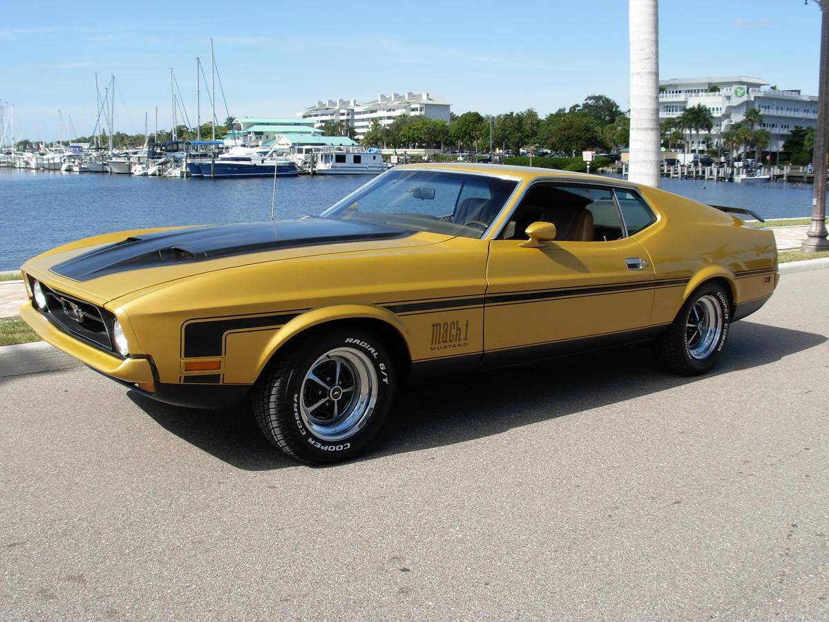 1972 Ford Mustang Mach 1 - Ultimate Guide