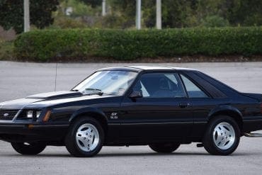 1983 ford mustang Gt