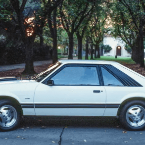 1983 ford mustang Turbo GT