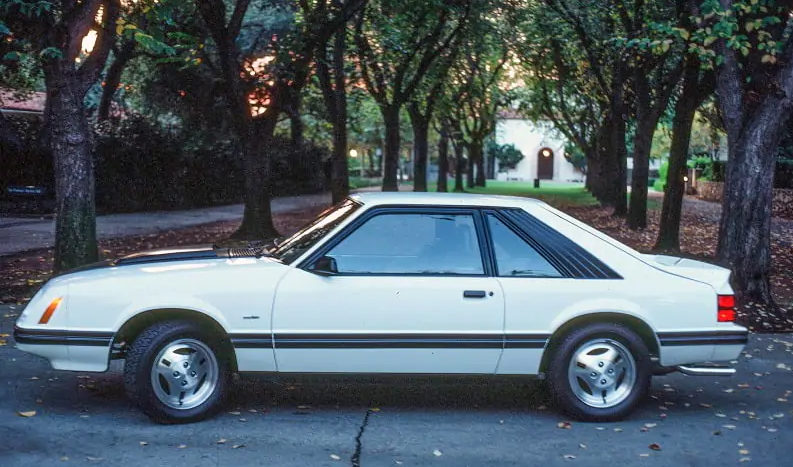 1983 ford mustang Turbo GT