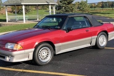 1990 Ford 25th Anniversary Mustang