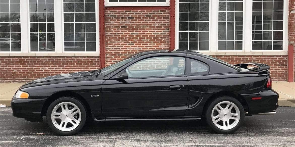 1998 Ford Mustang In Depth