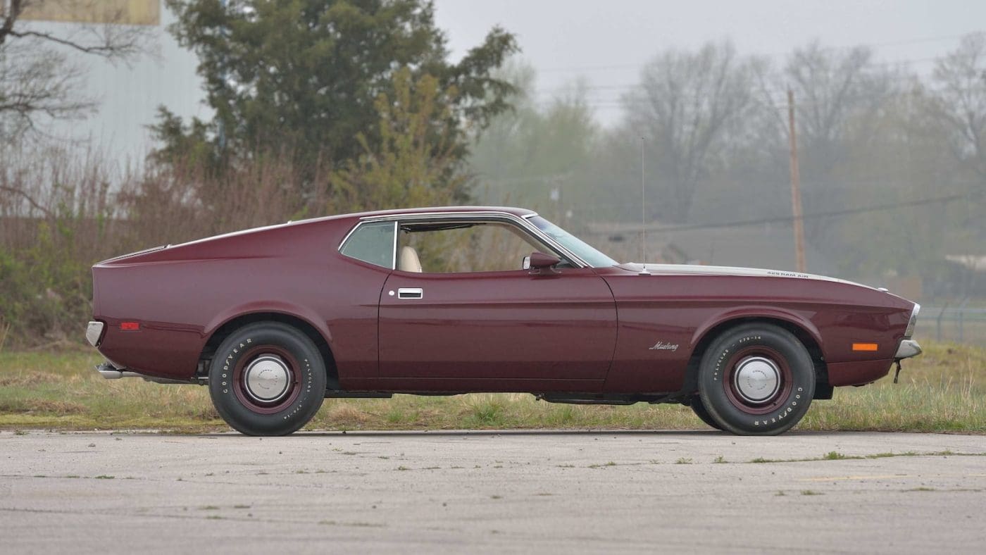 Maroon 1971 Ford Mustang