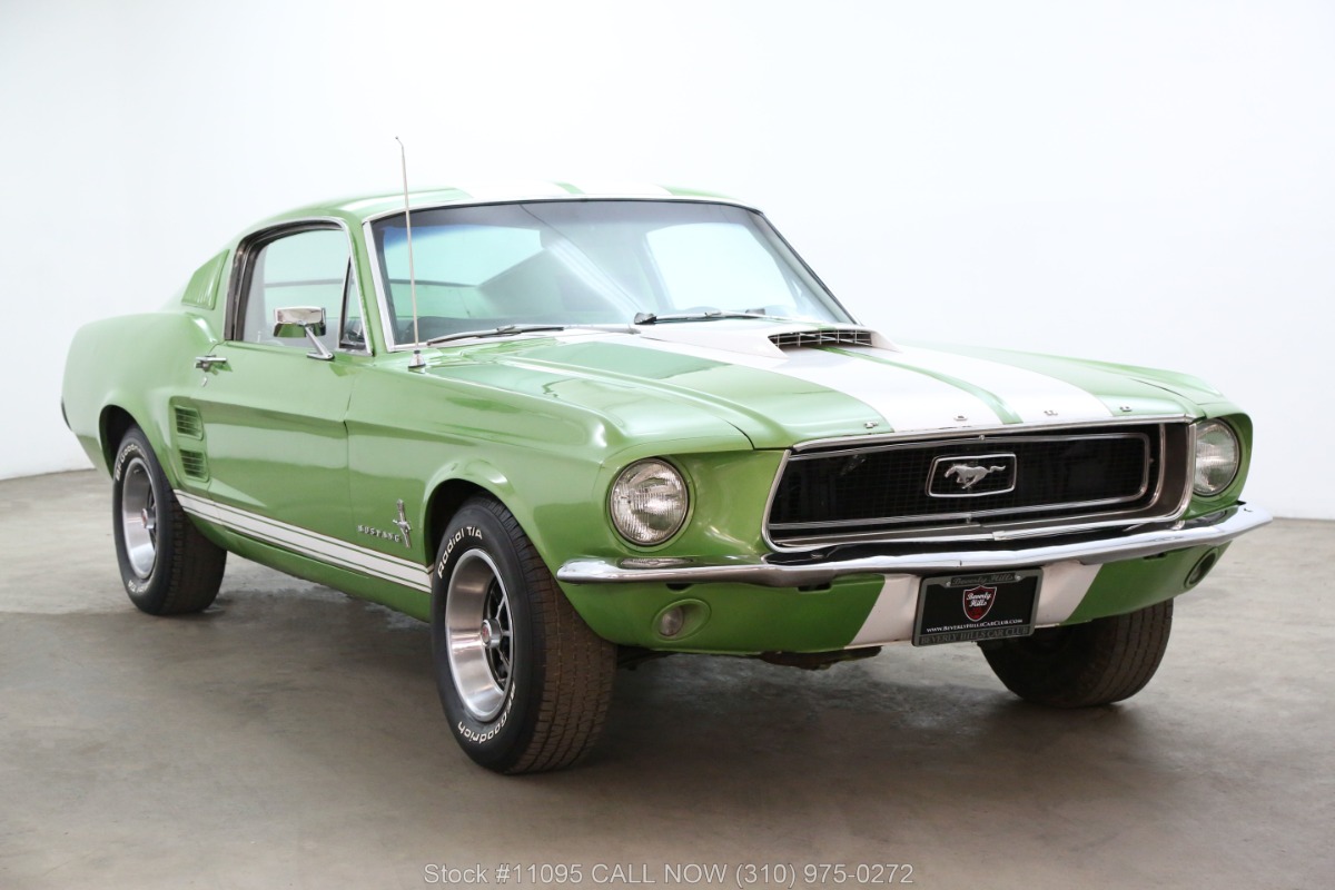 Diamond Green 1967 Ford Mustang