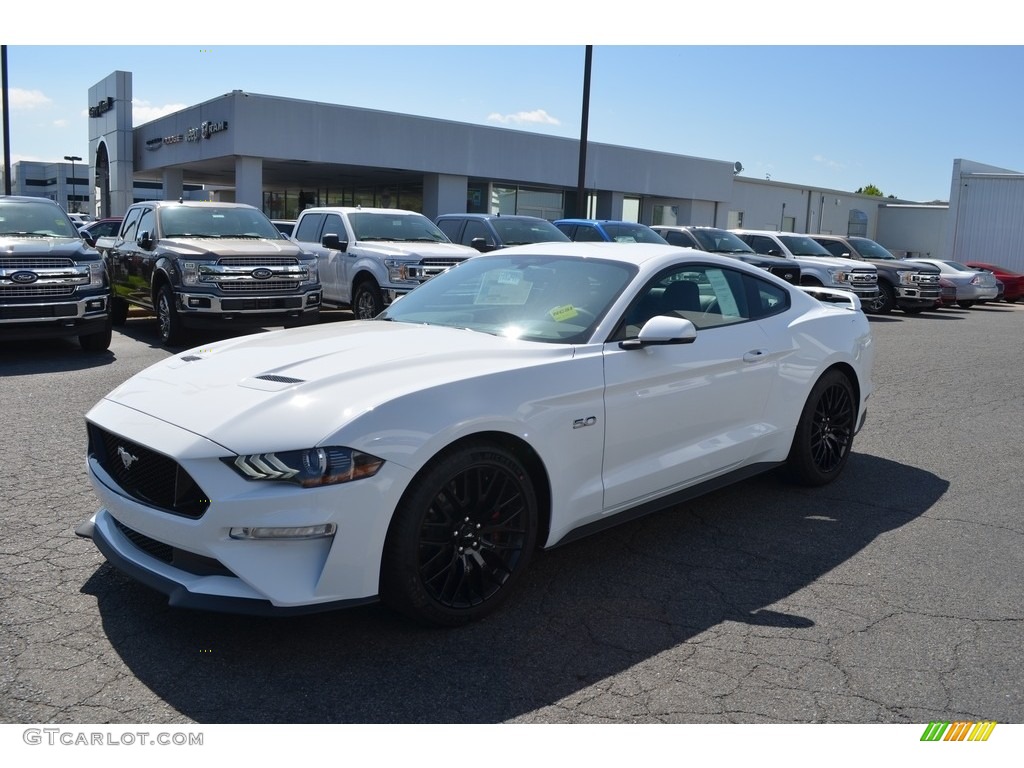 Oxford White 2018 Ford Mustang
