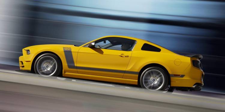 School Bus Yellow 2013 Ford Mustang
