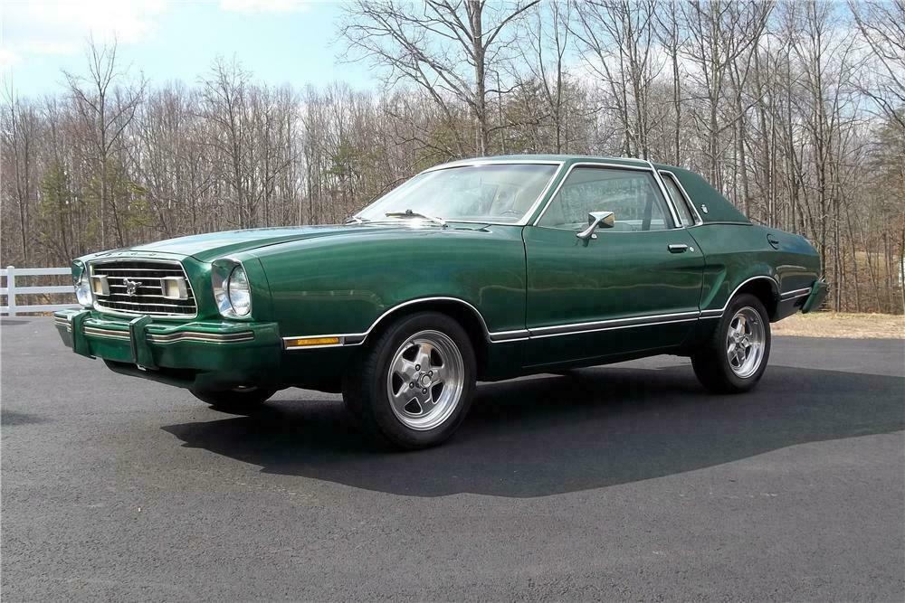 Dark Emerald 1977 Ford Mustang