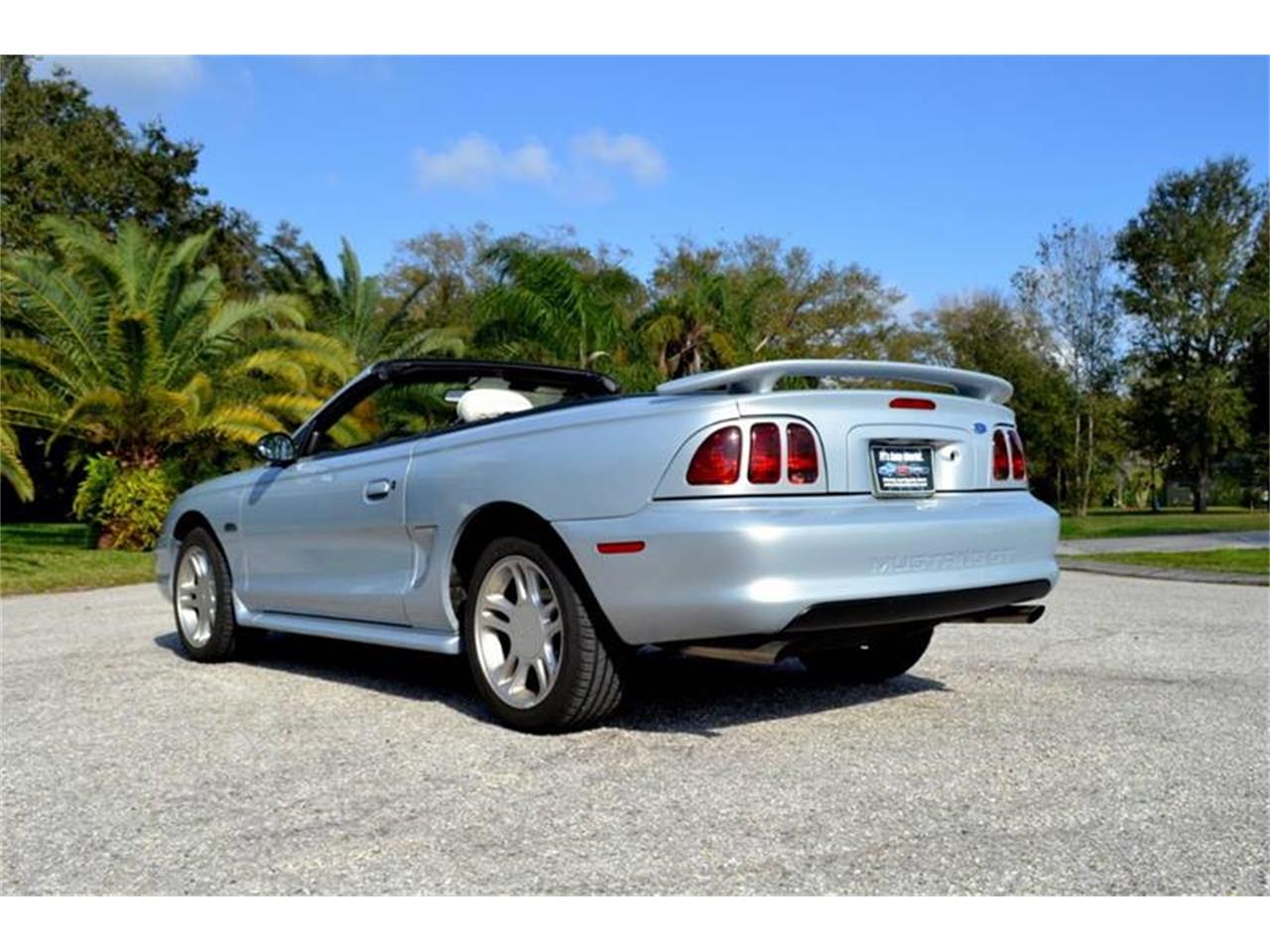 Opal Frost 1996 Ford Mustang