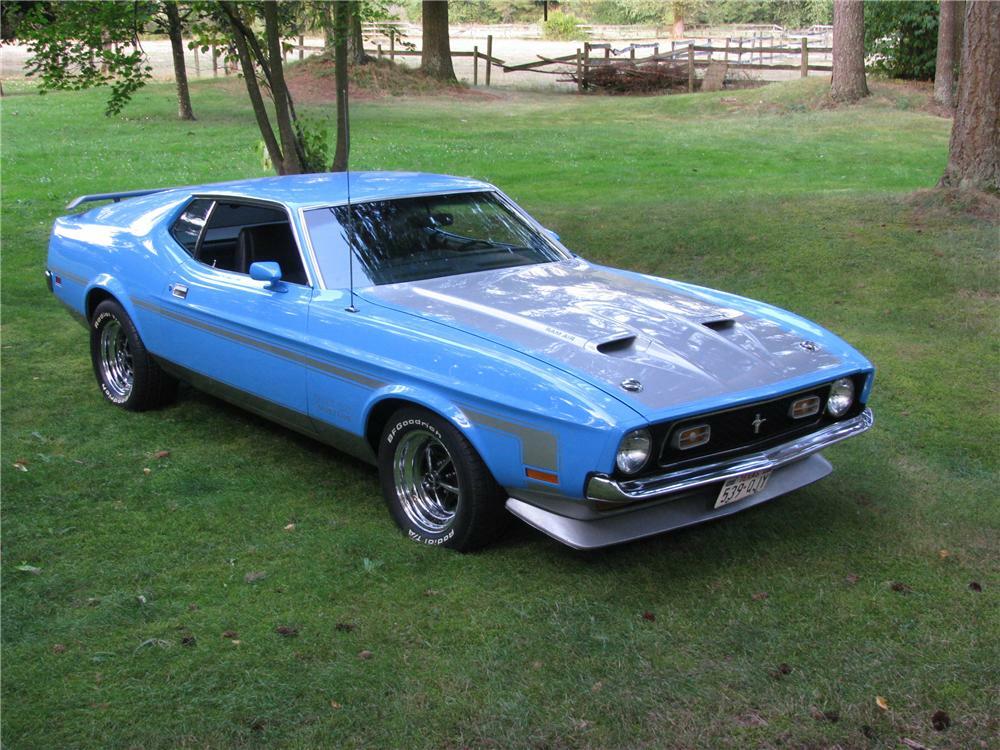 Bright Silver Blue 1971 Ford Mustang