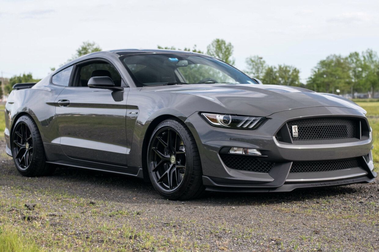 Lead Foot 2018 Ford Mustang