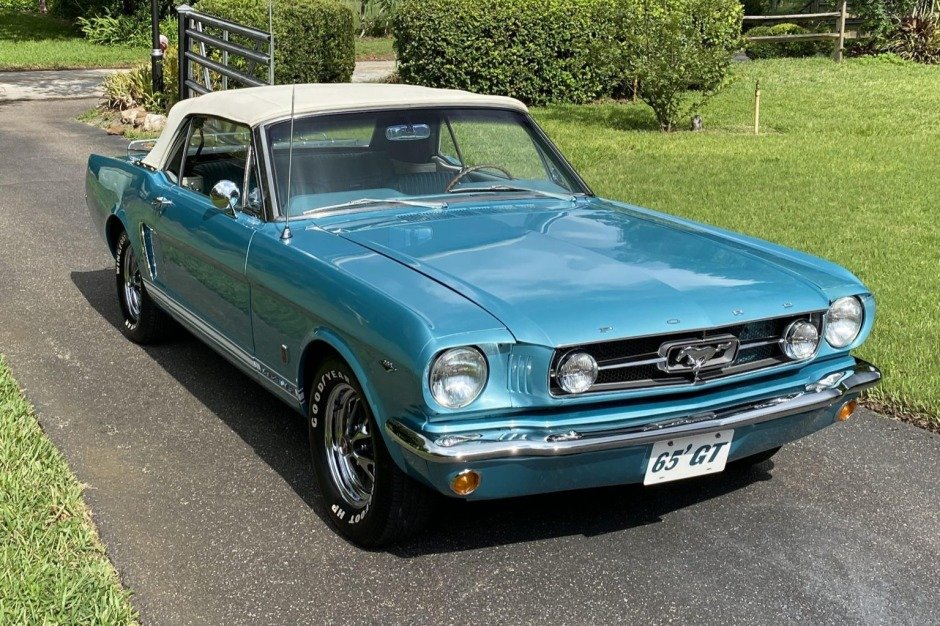 Dynasty Green 1965 Ford Mustang