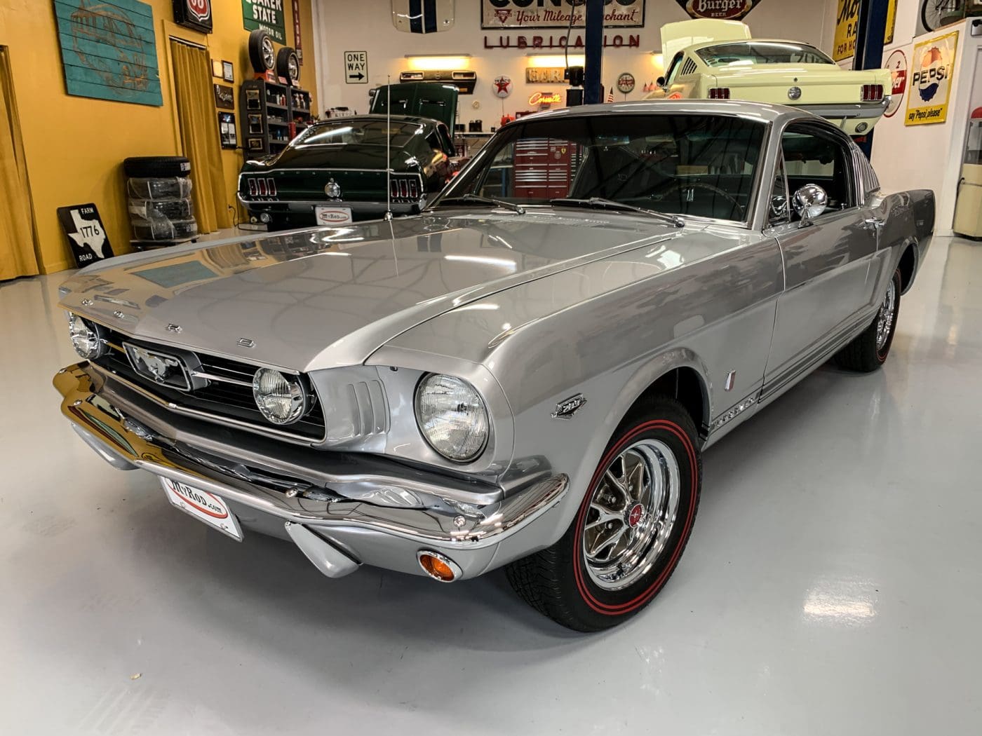 Silver Frost 1966 Ford Mustang