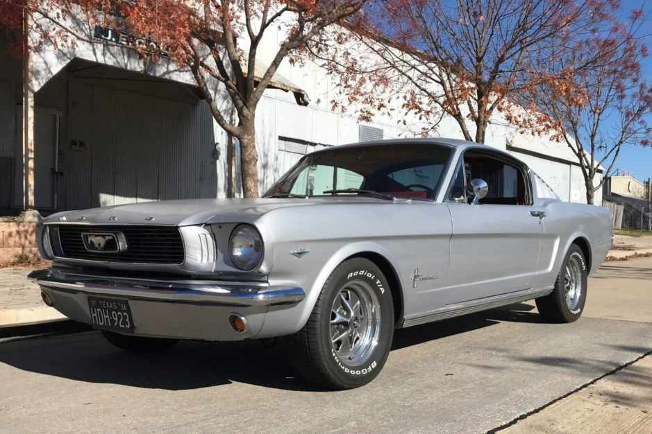 Silver Frost 1966 Ford Mustang