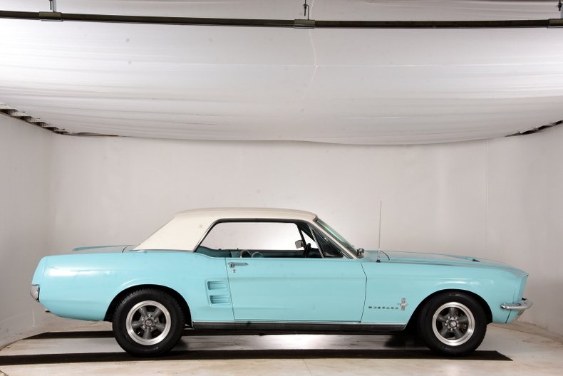 Frost Turquoise 1967 Ford Mustang