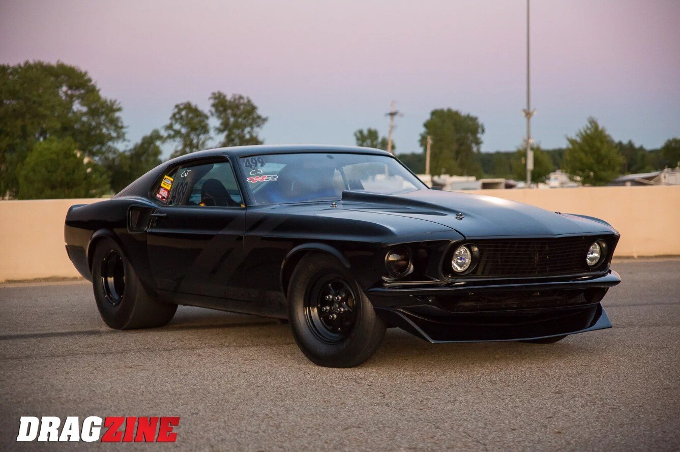 Medium Charcoal 1985 Ford Mustang