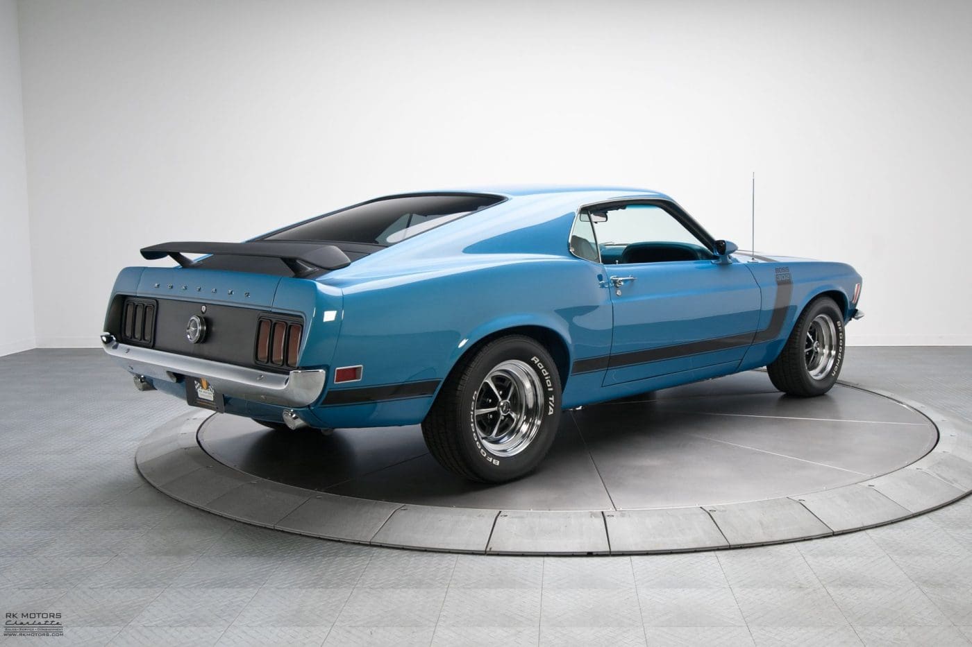 Medium Blue 1970 Ford Mustang