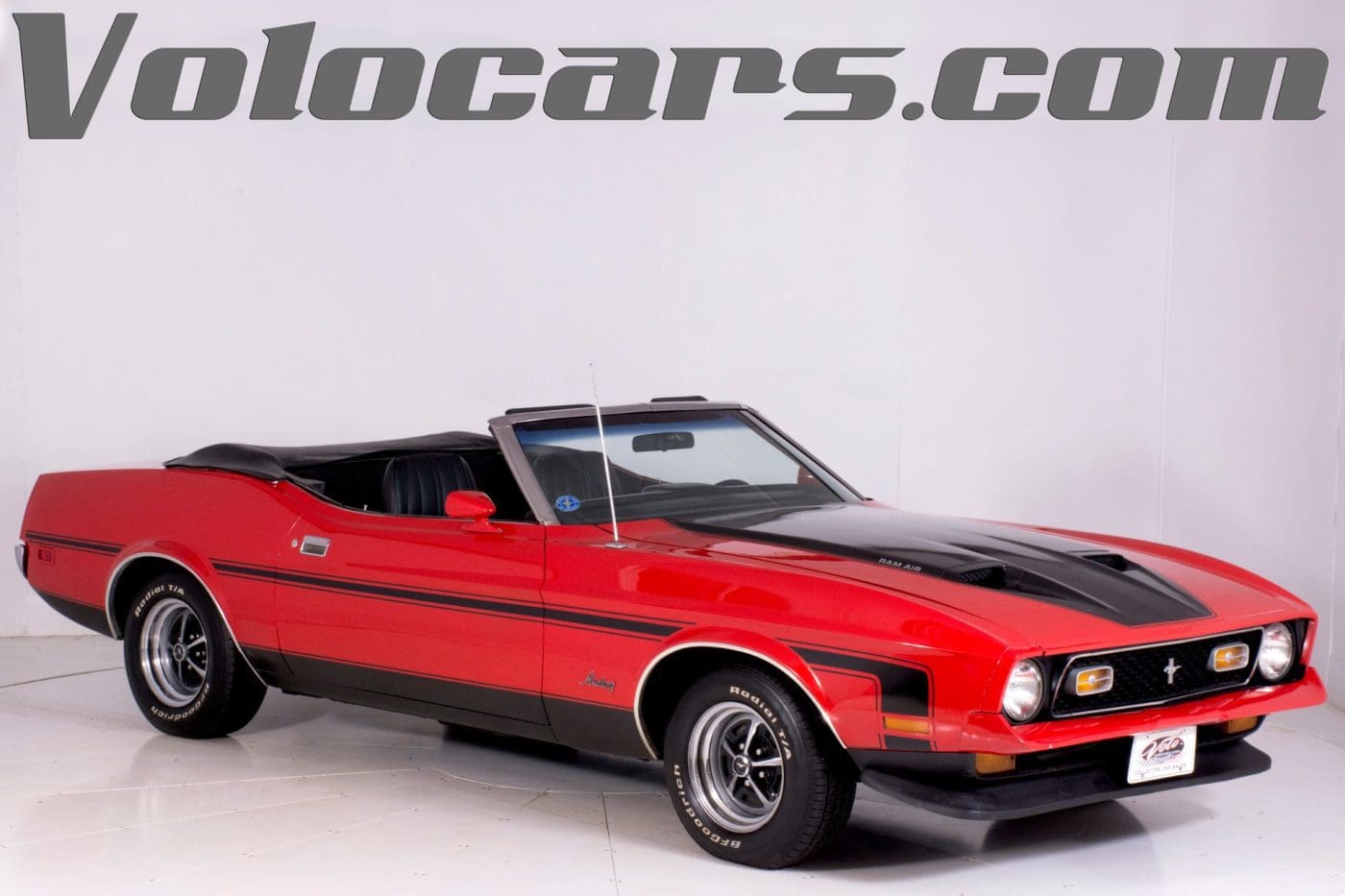 Bright Red 1972 Ford Mustang