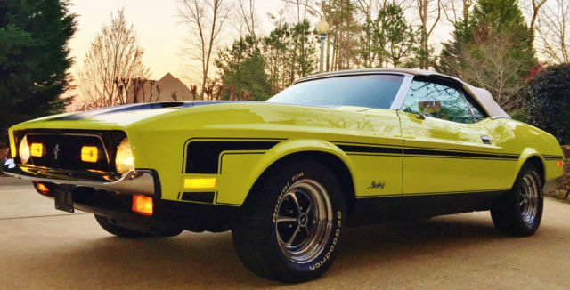 Bright Lime 1972 Ford Mustang