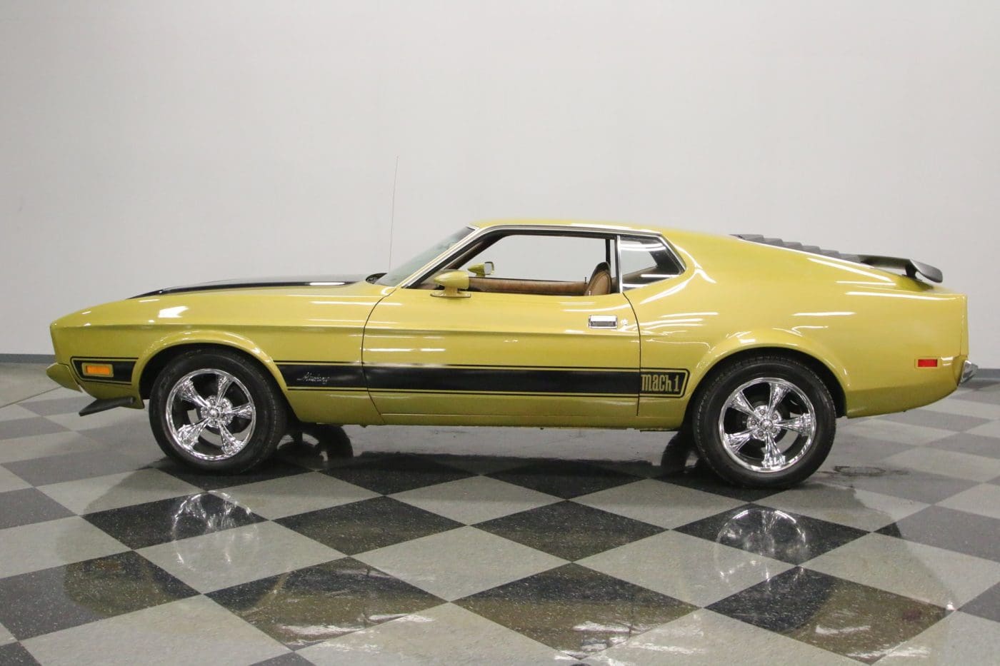 Gold Glow 1973 Ford Mustang