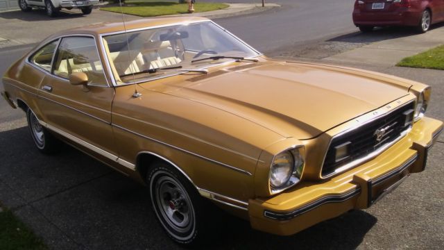 Medium Gold 1976 Ford Mustang