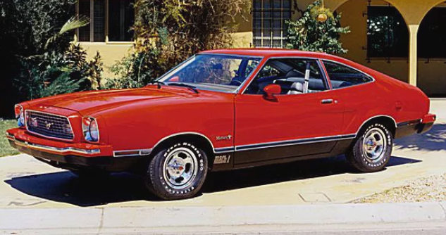 Bright Red (Vermilion) 1976 Ford Mustang