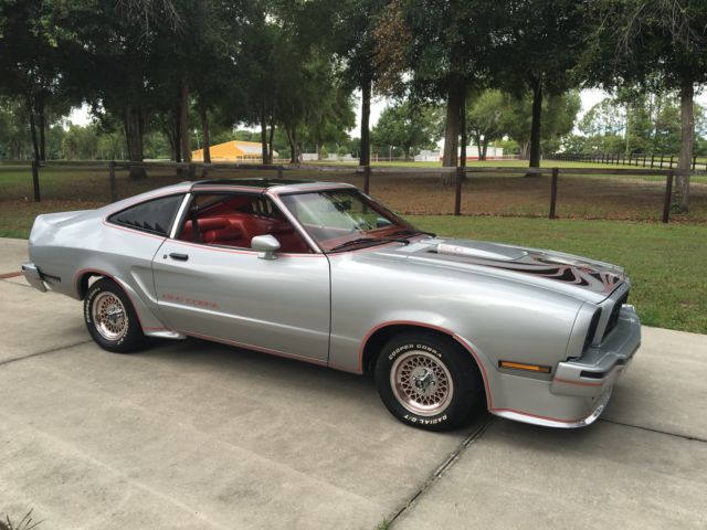 Silver 1978 Ford Mustang