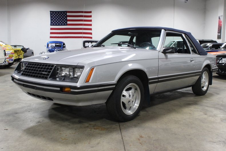 Silver 1979 Ford Mustang