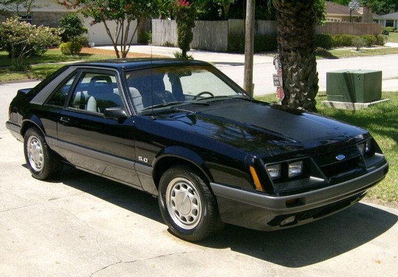 Black 1986 Ford Mustang