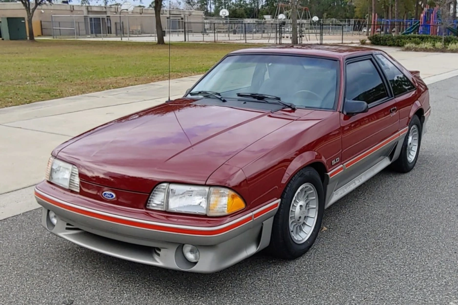 Scarlet Red 1988 Ford Mustang