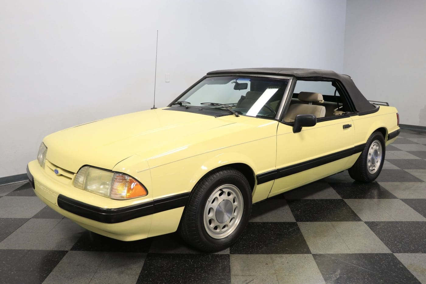 Mimosa Yellow 1988 Ford Mustang