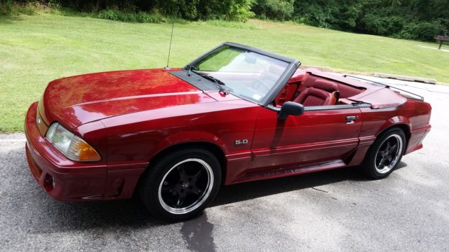 Wild Strawberry 1991 Ford Mustang