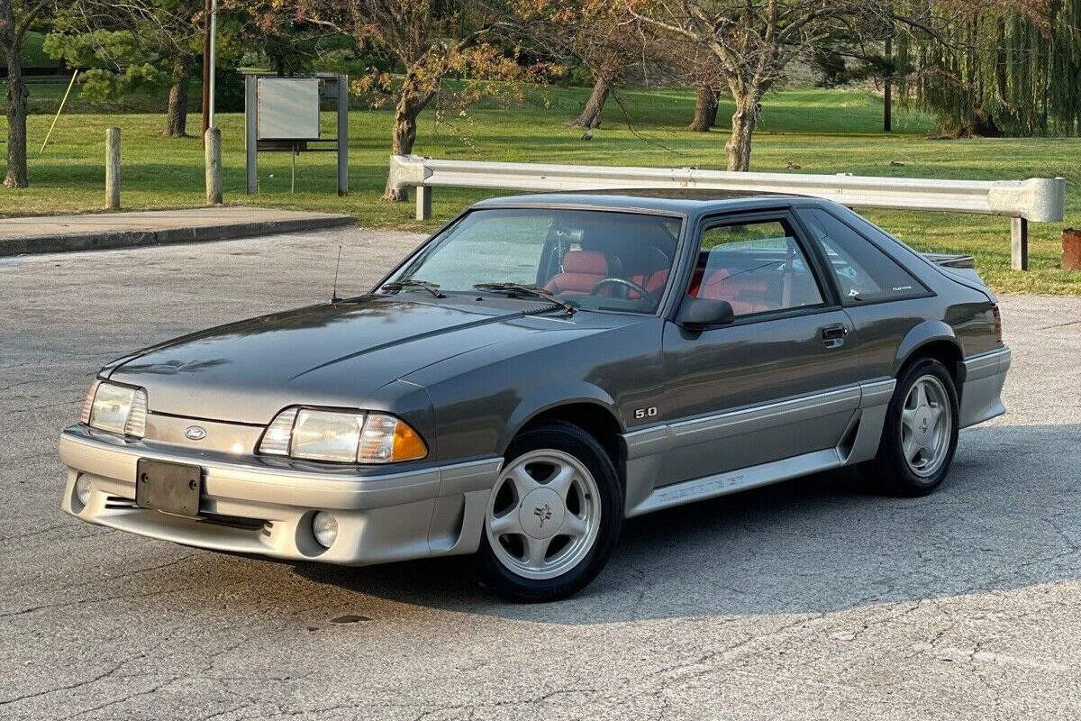 Medium Titanium 1991 Ford Mustang
