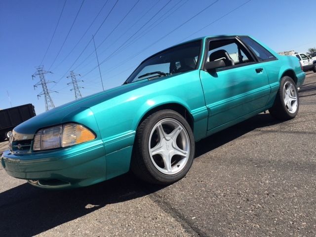 Bright Green (Calypso) 1991 Ford Mustang