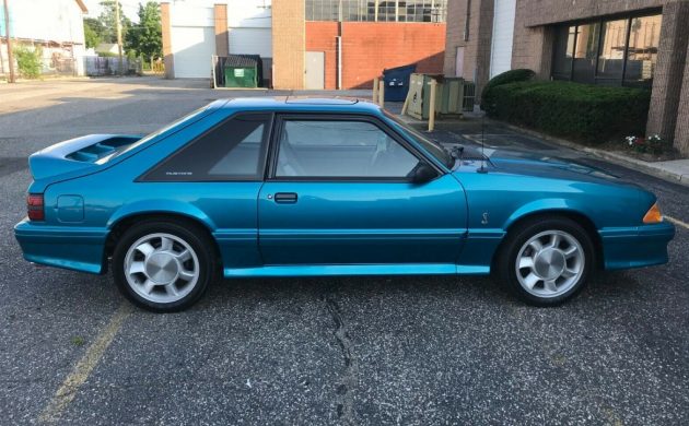 Royal Blue 1993 Ford Mustang