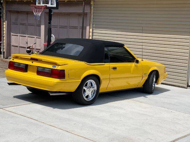 Canary Yellow 1993 Ford Mustang