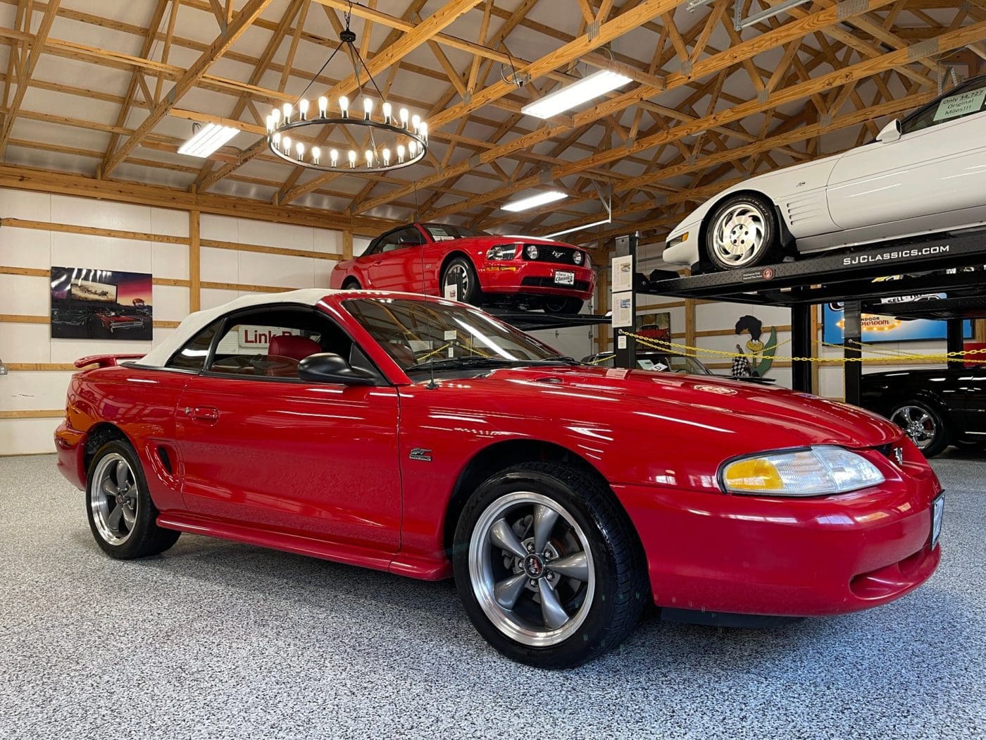 Vibrant Red 1995 Ford Mustang