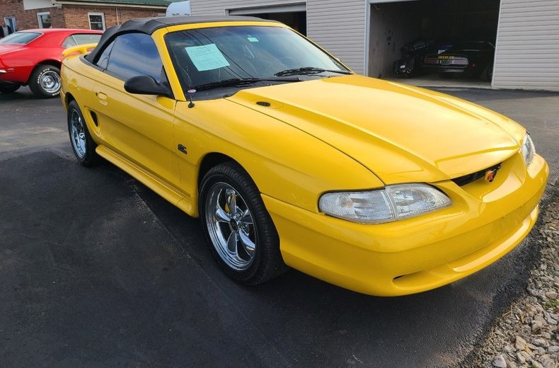 Canary Yellow 1995 Ford Mustang