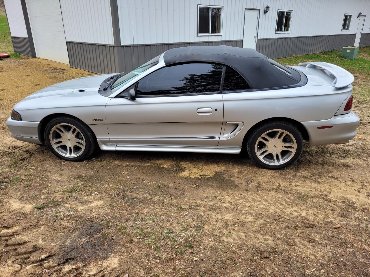 Silver 1998 Ford Mustang