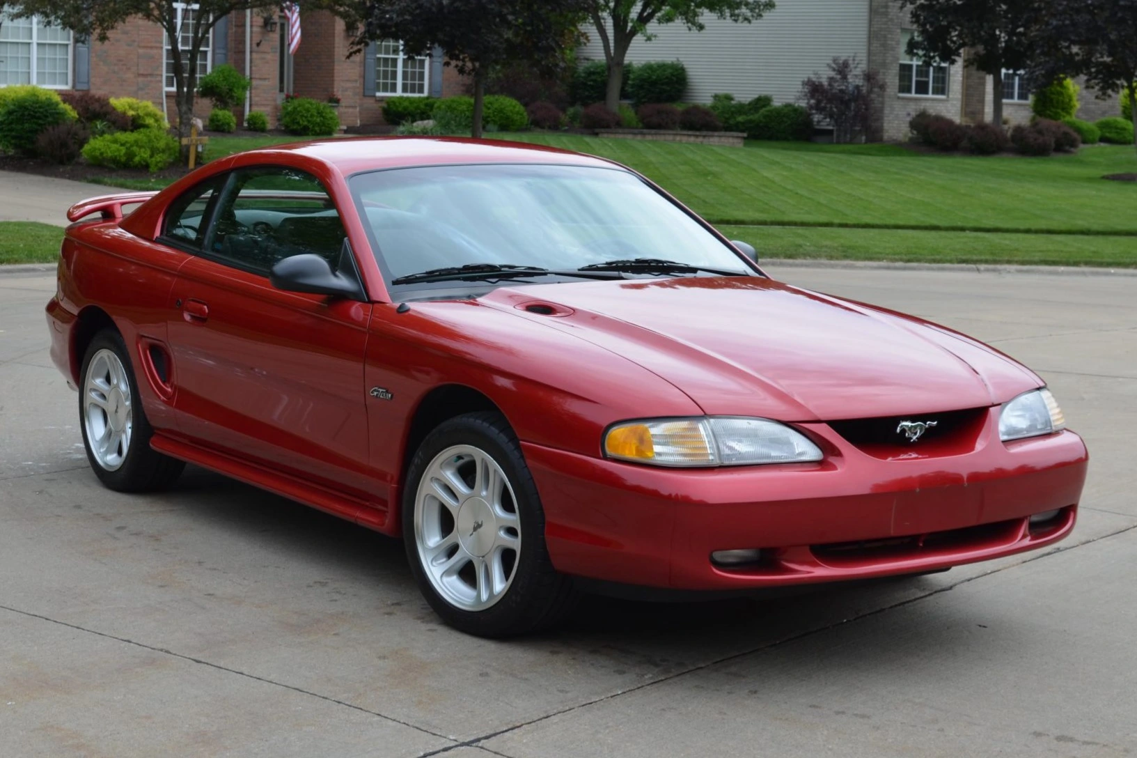 Laser Red 1998 Ford Mustang