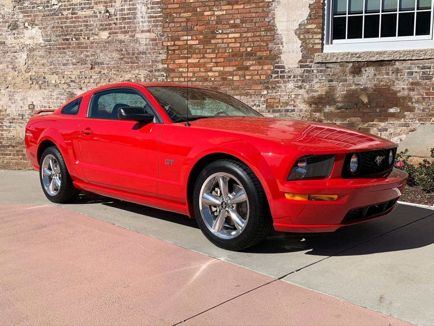 Torch Red 2006 Ford Mustang