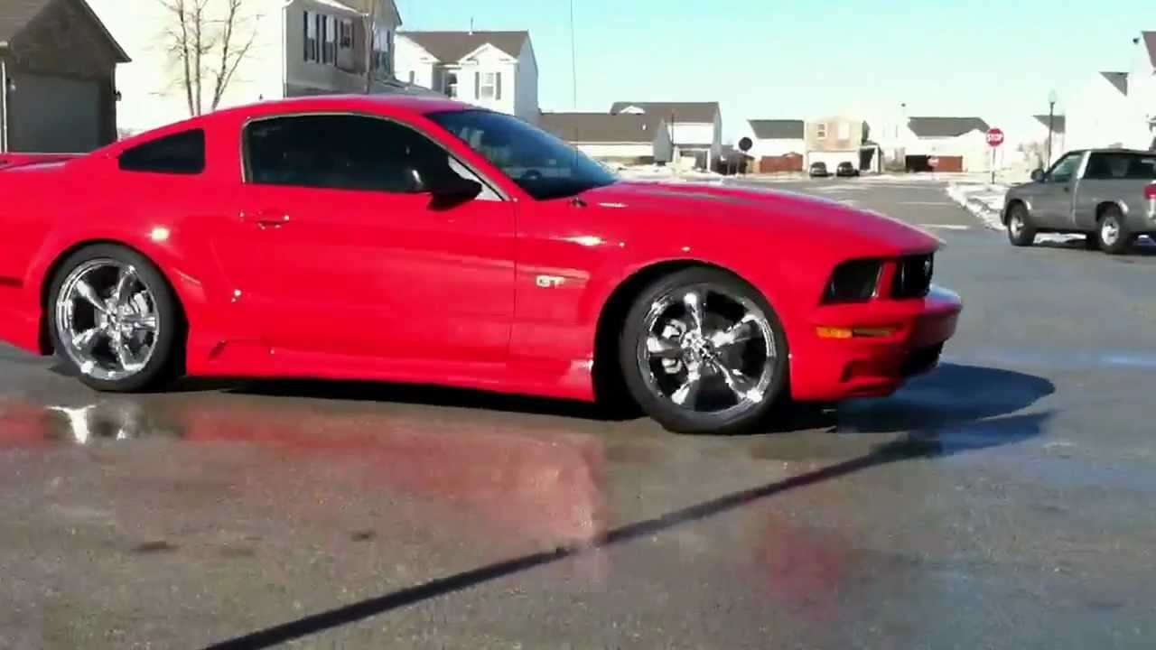 Torch Red 2006 Ford Mustang