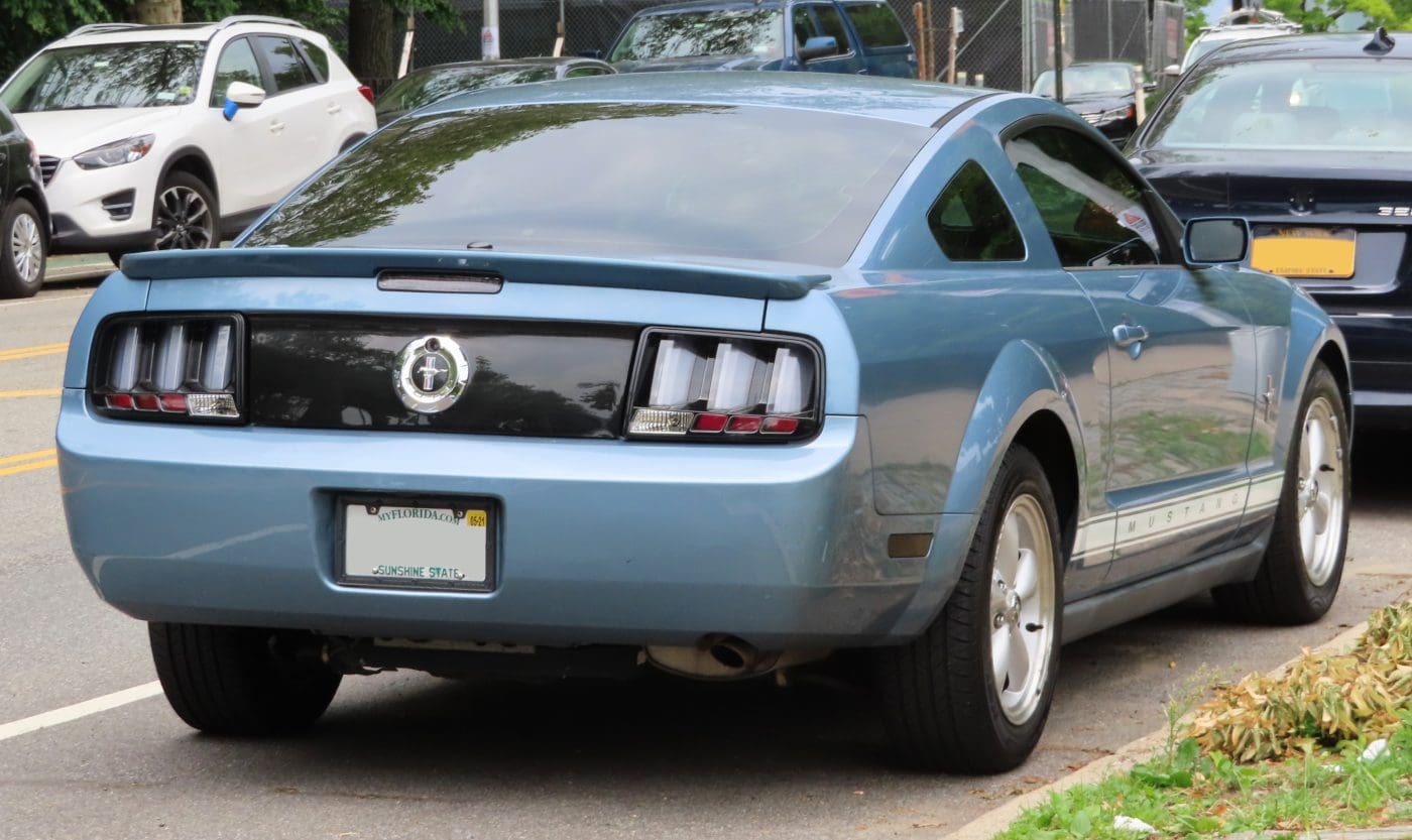 Windveil Blue 2007 Ford Mustang